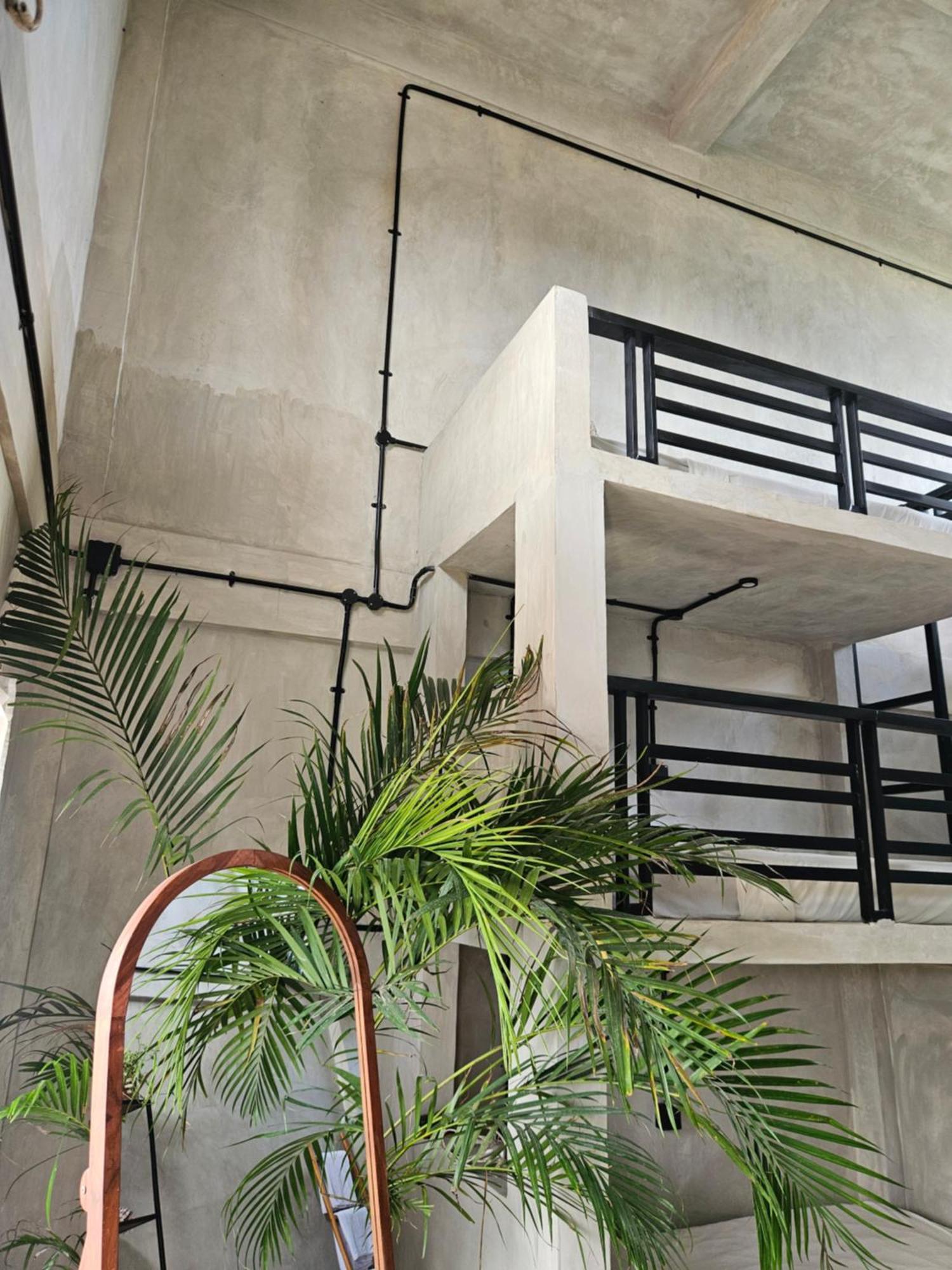 Hotel Salty Prana Retreat Center Uluwatu Exterior foto